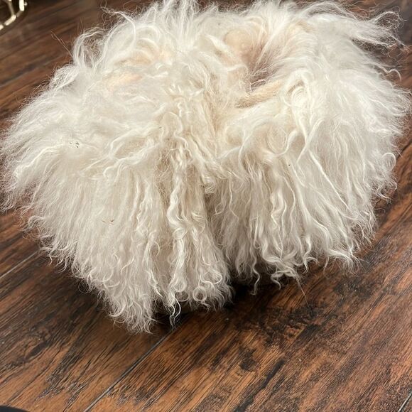 UGG Lida Mongolian Fur Cuff Natural Suede Classic Short Boots Size 6 EUC - Picture 3 of 14